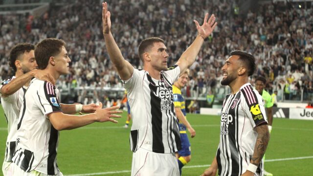 Dusan vlahovic kenan yildiz nico gonzalez juventus serie a 2025 26 juventus vs parma 2 0 24 08 2025 esultanza celebration jubel serie a 2025 26 juventus parma 2 0jpg