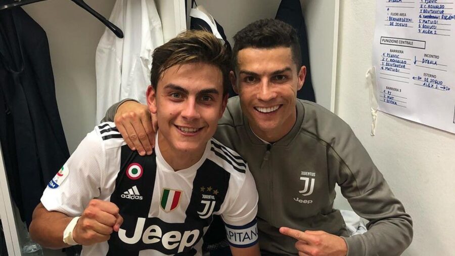 Dybala e quella foto con ronaldo