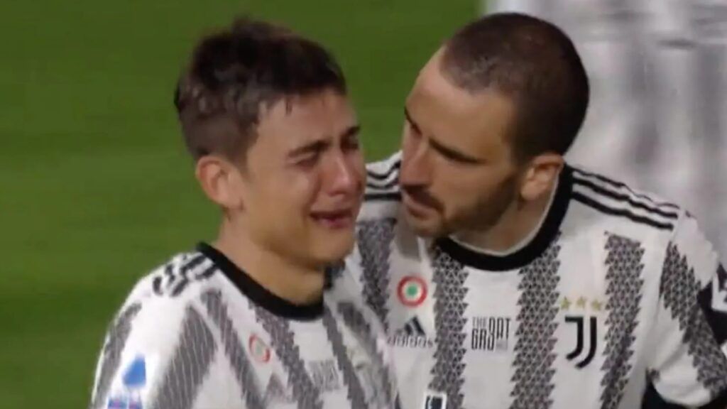 dybala-piange-durante-la-sua-ultima-partita-con-la-maglia-della-juve-1024x576