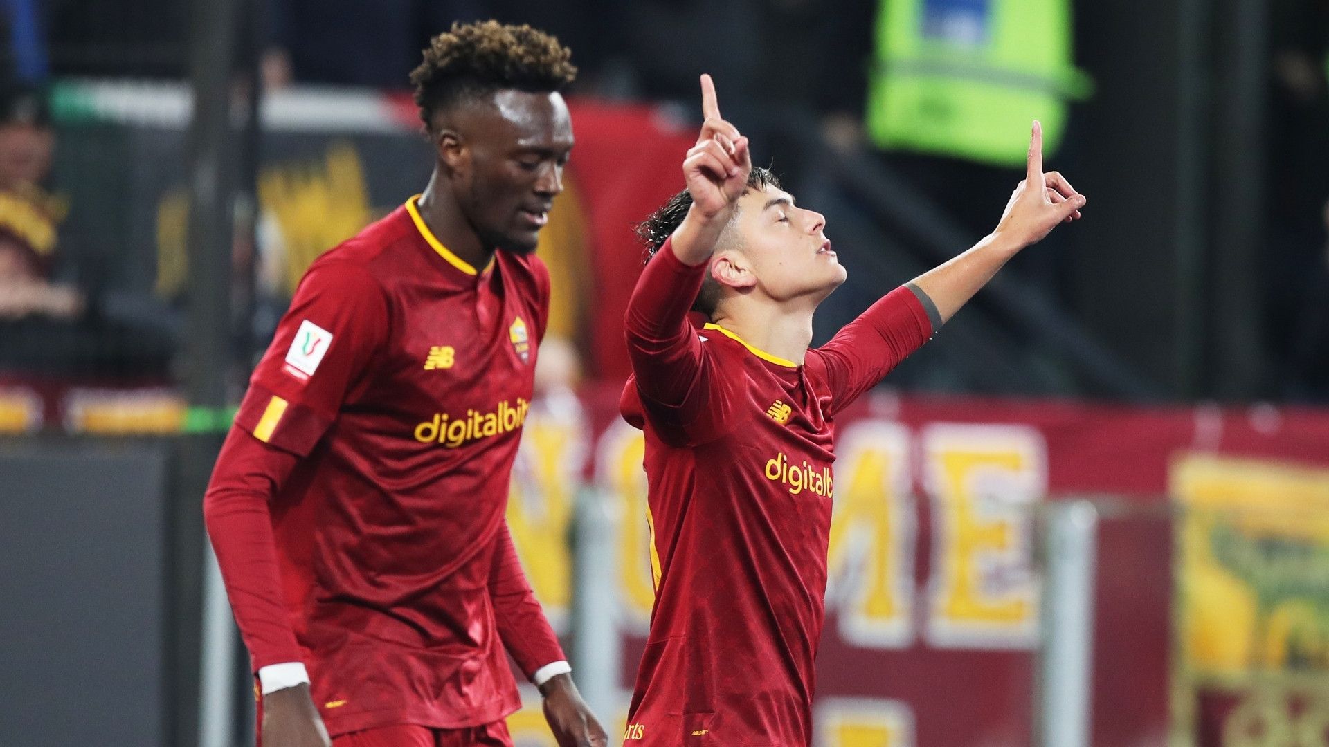 dybala_abraham_roma-1