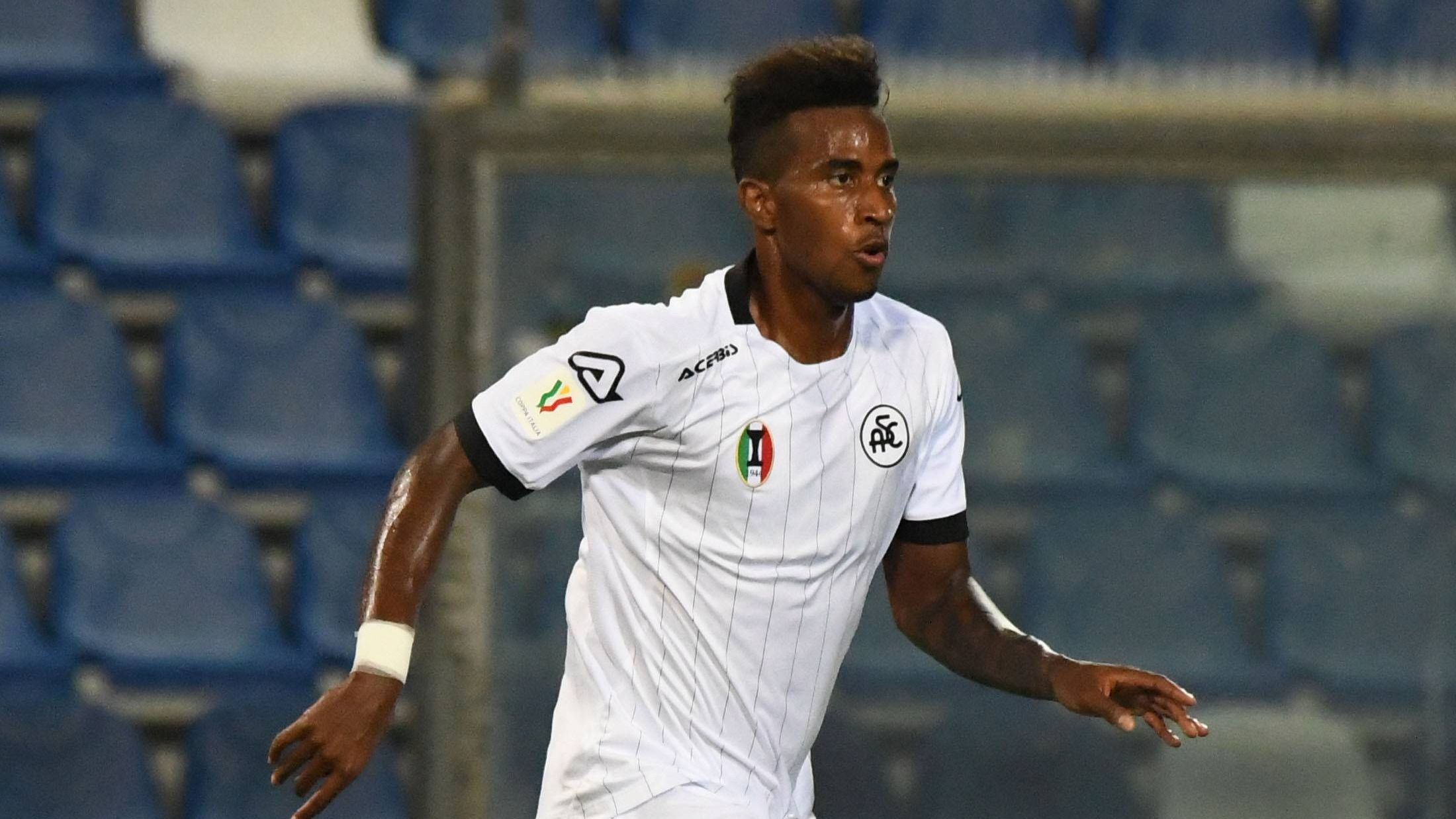 Elio Capradossi con la maglia dello Spezia