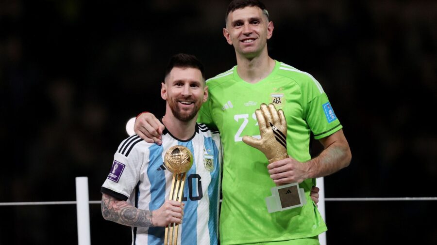 Emiliano martinez leo messi