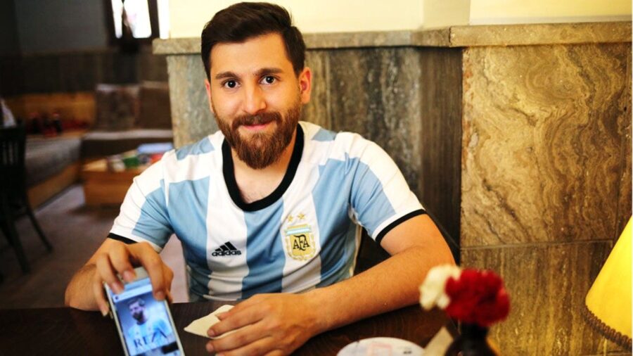 Fa sesso con 23 donne fingendosi leo messi