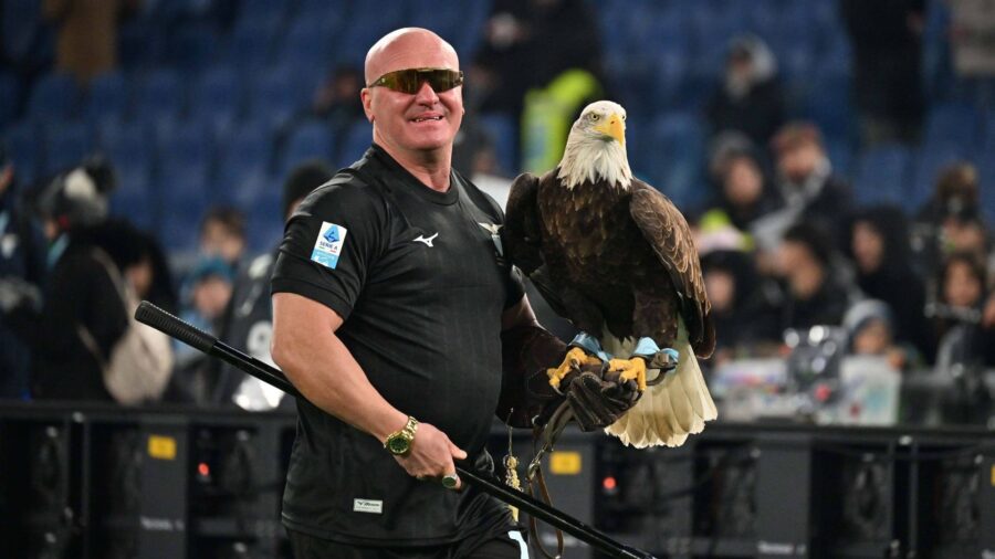Falconiere della lazio juan bernabe pubblica foto della protesi del pene