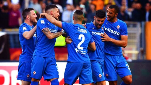 Fiorentina esultanza aprile