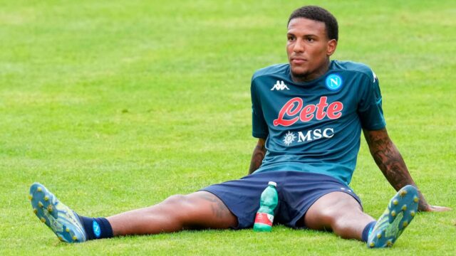 Folorunsho napoli instagram mercato