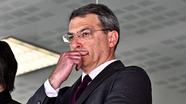 Football toulouse vs rennes 32eme journee de ligue 1 mcdonald s toulouse 03 05 2025 damien comolli tfc bordeaux copyright xthierryxbretonxjpg