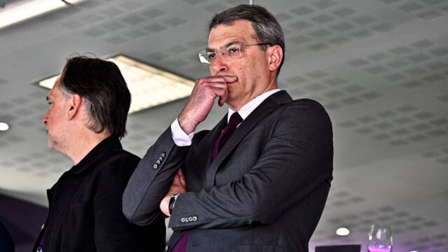 Football toulouse vs rennes 32eme journee de ligue 1 mcdonald s toulouse 03 05 2025 damien comolli tfc bordeaux copyright xthierryxbretonxjpg