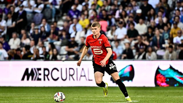 Football toulouse vs rennes 32eme journee de ligue 1 mcdonald s toulouse 03 05 2025 jordan james sr bordeaux copyright xthierryxbretonxjpg