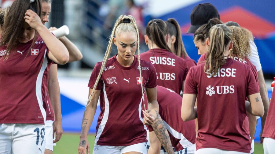 Football uefa womens nations league 2025 france vs suisse 30 may 2025 stade marcel picot nancy france alisha lehmann of switzerland 21 copyright xelyxandroxcegarraxjpg