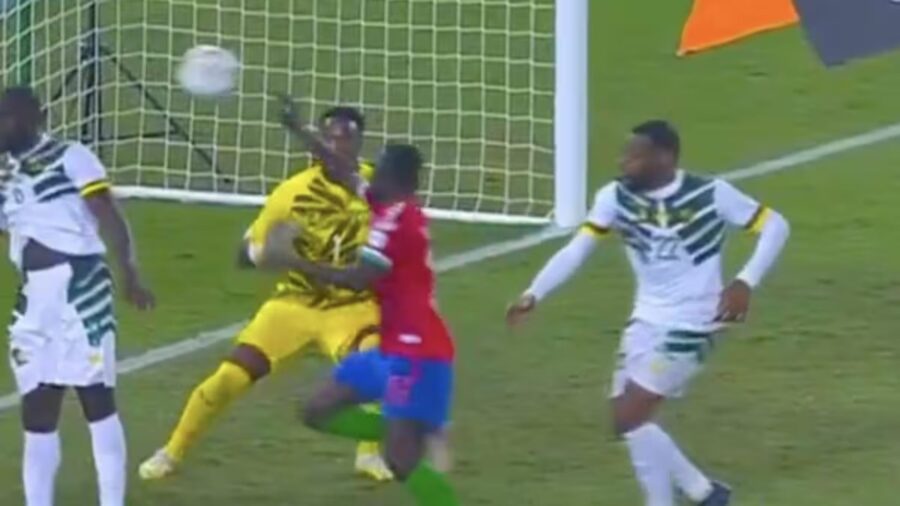 Gambia camerun gol mano sanneh