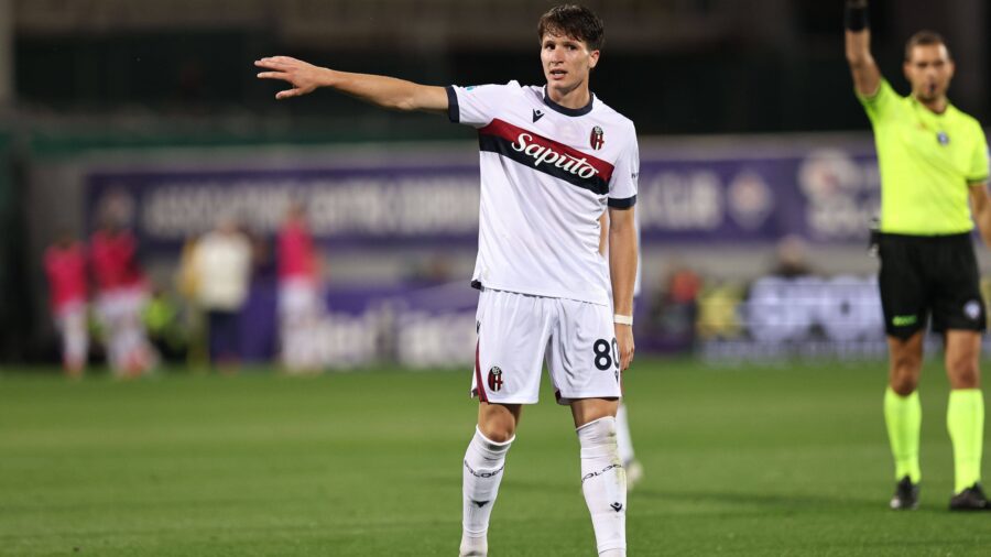 Giovanni fabbian bolognaduring the italian serie a match between fiorentina 3 2 bologna at artemio franchi stadium on may 18 2025 in firenze italy noxthirdxpartyxsales 291134300jpg