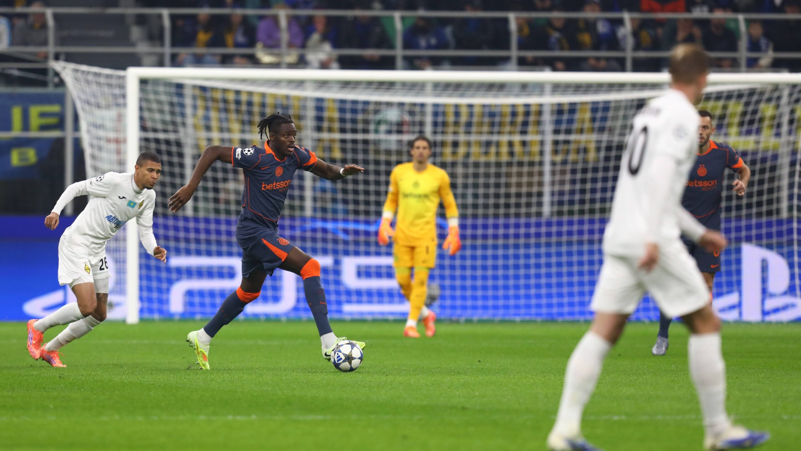 Inter, Bisseck scalda i motori in vista del derby