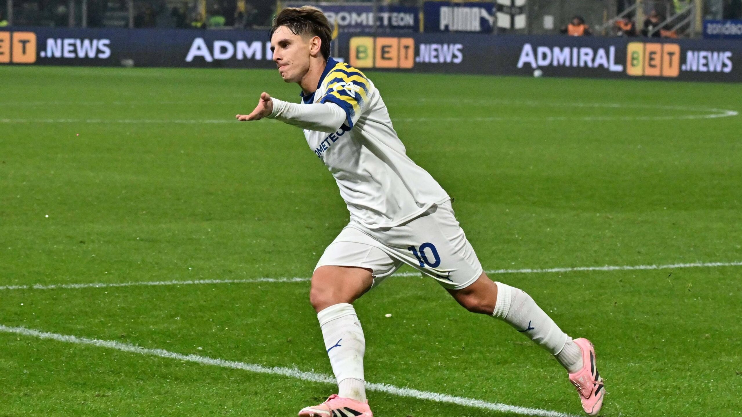 Adrian Bernab&eacute;, 13 presenze e 2 gol in stagione