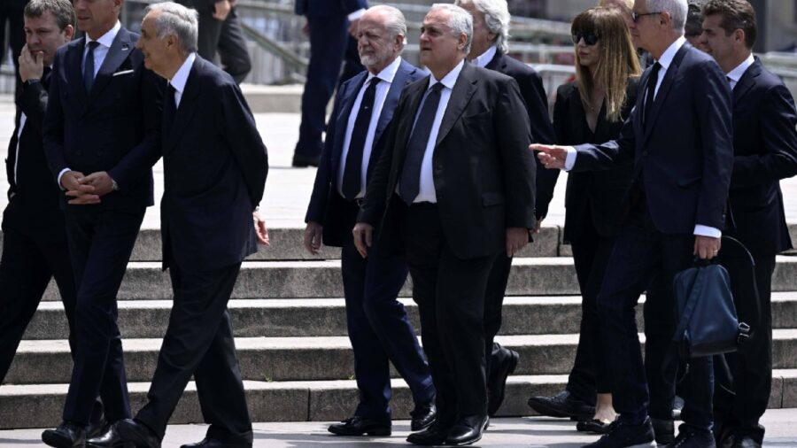 Immobile simeone lotito de laurentiis