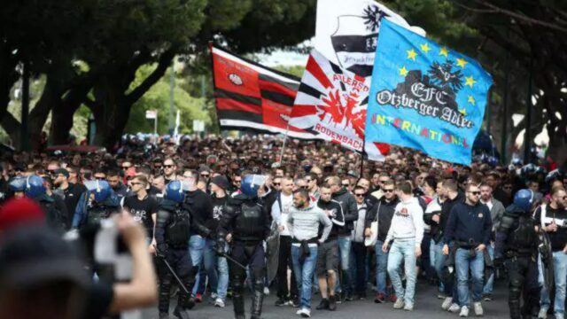 Intercettazioni dei tifosi delleintracht in vista della sfida di napoli