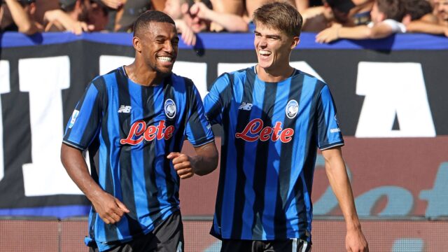Isak hien charles de ketelaere atalanta serie a 2025 26 atalanta vs lecce 4 1 14 09 2025 esultanza celebratio jubel close up serie a 2025 26 atalanta lecce 4 1jpg