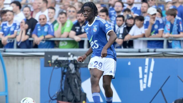Ismael doukoure strasburgo ligue 1 2023 24 racing strasbourg vs stade de reims 3 1 13 04 2024 azione action single shot ligue 1 2023 24 strasburgo reims 3 1jpg