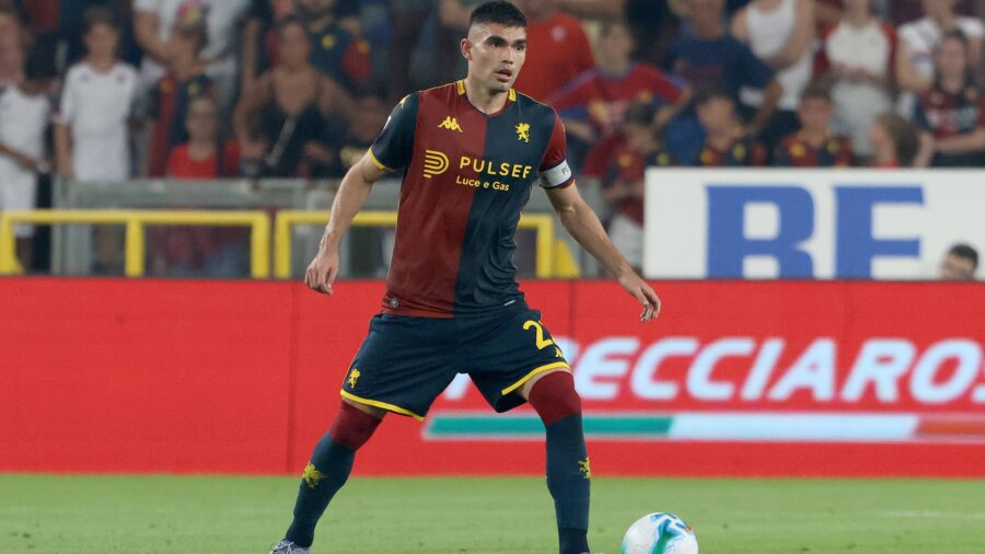 Johan vasquez genoa coppa italia italian cup 2025 26 genoa vs vicenza 3 0 15 08 2025 azione action single shot coppa italia 2025 26 genoa vicenza 3 0jpg