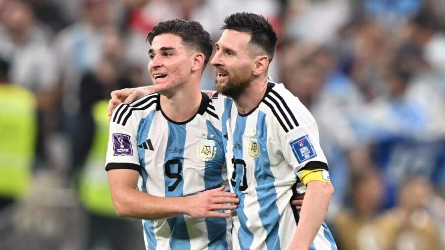 Julian alvarez e messi 1024x576 5