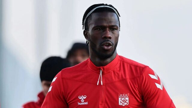 Keita attacca wanda icardi