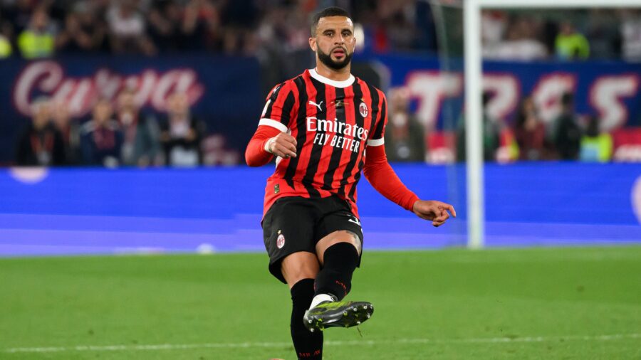Kyle walker of ac milan in action during the coppa italia final football match between ac milan and bologna fc at stadio olimpico in rome italy may 14 2025 andreaxstacciolijpg