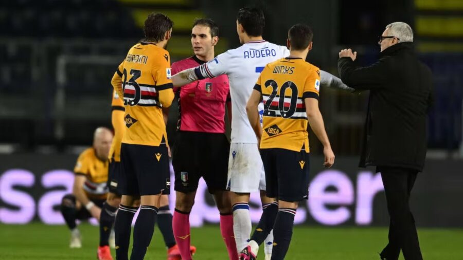 Le proteste dei gioactori della samp
