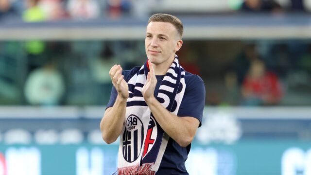 Lewis ferguson bologna serie a 2024 25 bologna vs genoa 1 3 24 05 2025 esultanza celebration jubel coppa italia italian cup serie a 2024 25 bologna genoa 1 3 festa coppa italiajpg