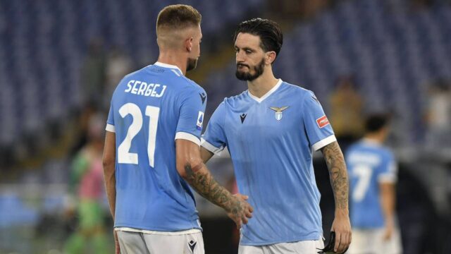 Luis alberto battibecca con milinkovic savic durante lazio sampdoria
