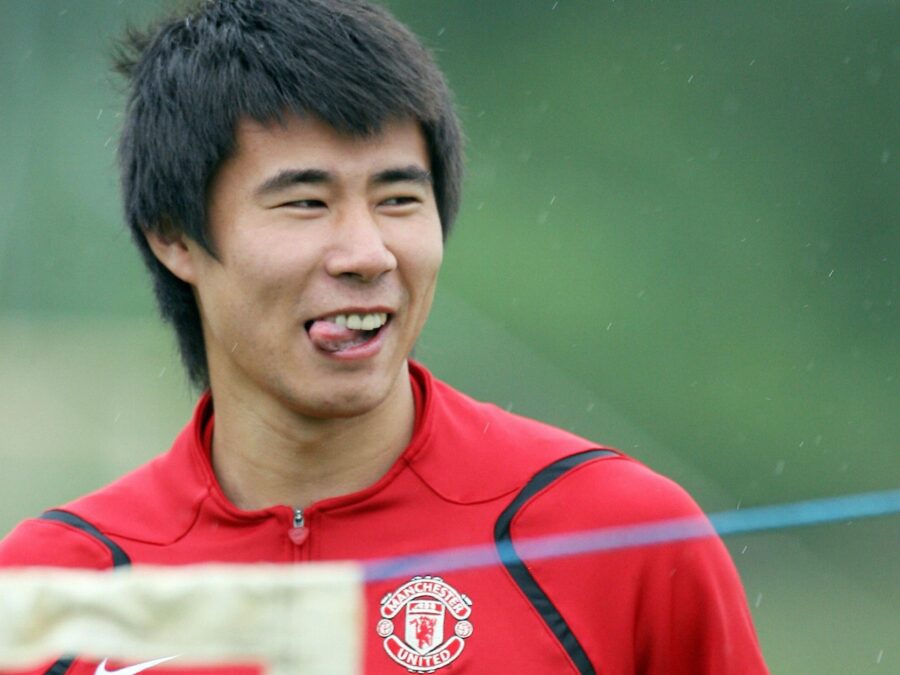 Manchester uniteds chinese striker fang