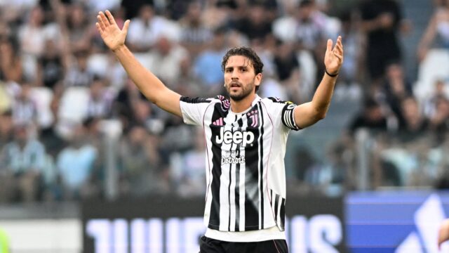 Manuel locatelli amichevole friendly match 2025 25 juventus juventus next gen 2 0 azione action single shot gesti amichevole 2025 25 juventus juventus next genjpg