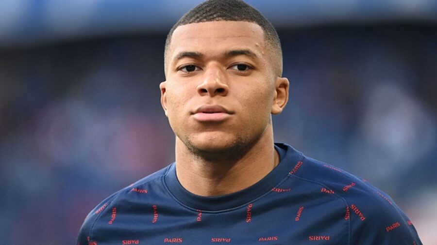 Mbappe razzismo