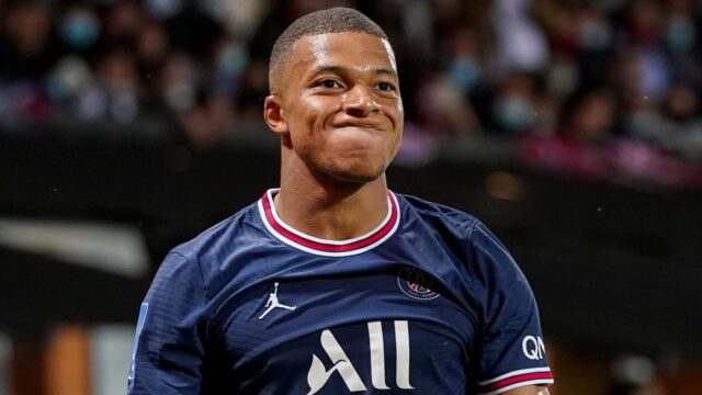 Mbappe rifiuta il rinnovo automatico
