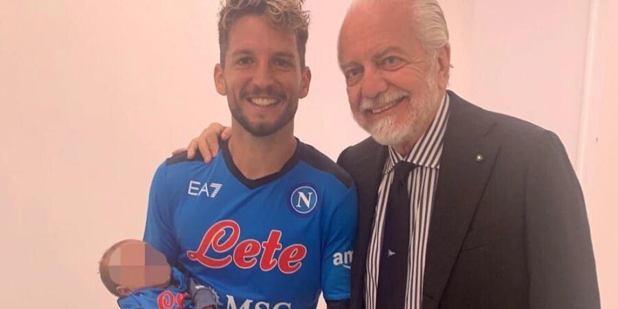 Mertens rinnova col napoli