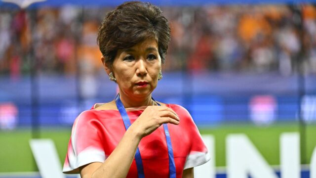 Michele kang presidente de l ol f minin football 10 09 2023 trophe des championnes psg vs ol mao panoramic jpg
