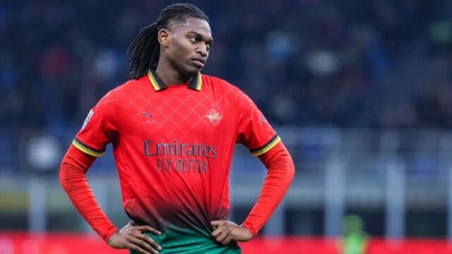 Milan leao cessione liverpool barcellona prezzo