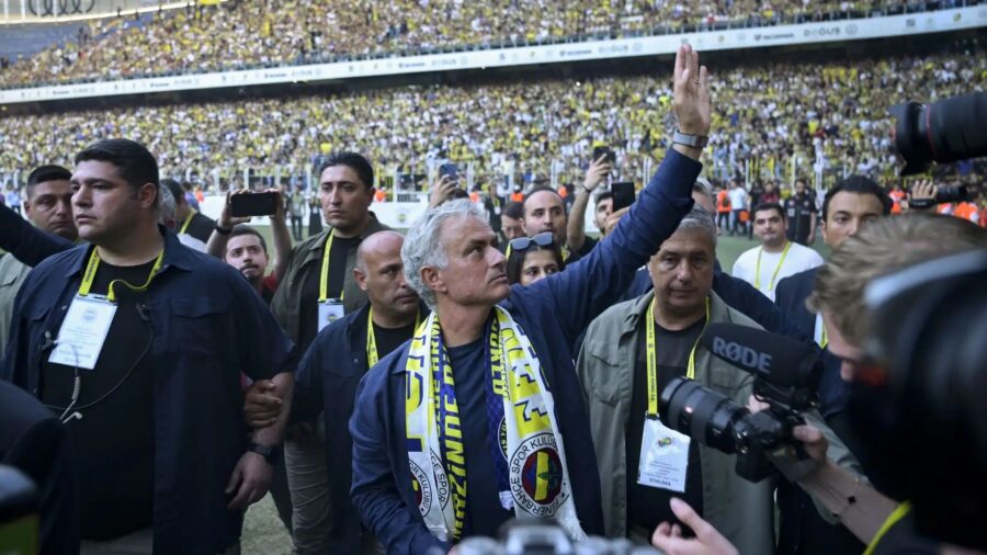 Mourinho roma ambizione fenerbahce