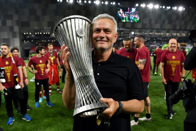 Mourinho vittoria conference roma