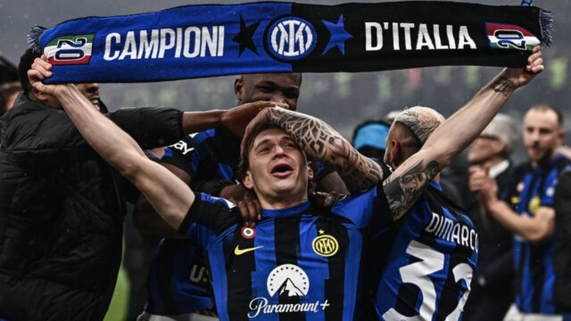 Musica techno durante i festeggiamenti dell Inter sotto la curva nord