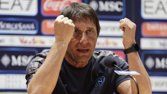 Napoli conte stoccata ibra fonseca