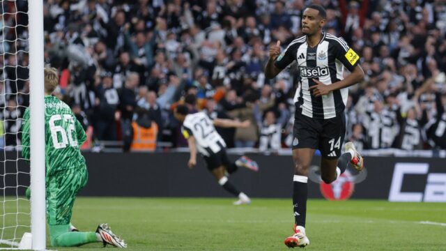 Newcastle isak kean fiorentina