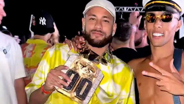 Neymar e buzeira