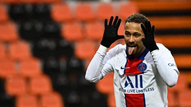 Neymar e il suo elicottero
