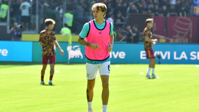 Nicolo rovella during ss lazio vs roma italian soccer serie a match in roma italy september 21 2025 copyright xandreaxrositox dsc5060jpg