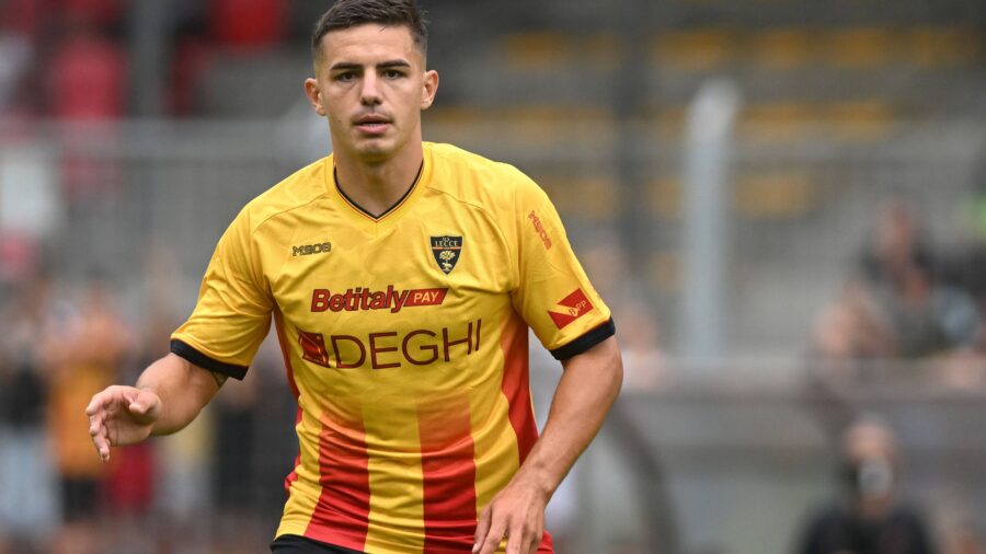 Nikola krstovic lecce amichevole friendly match 2025 26 spezia lecce 1 2 azione action single shot amichevole 2025 26 spezia lecce 1 2jpg