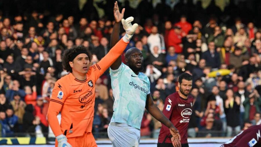 Ochoa.salernitana