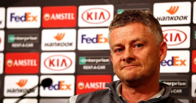 Ole gunnar solskjaer039s plea to man utd wags during coronavirus