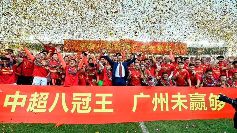 Paulinho guangzhou8