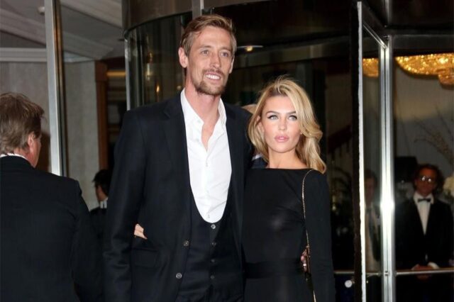 Peter crouch and abbey clancy 8cedb51155a03b76bde82e2603a524