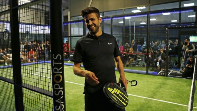 Pique tennis
